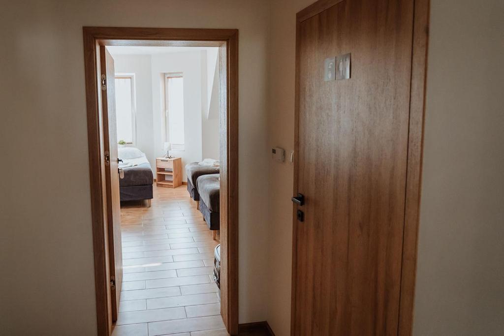 Noclegi Przy Stacji Nowy Dwór Mazowiecki Exterior photo